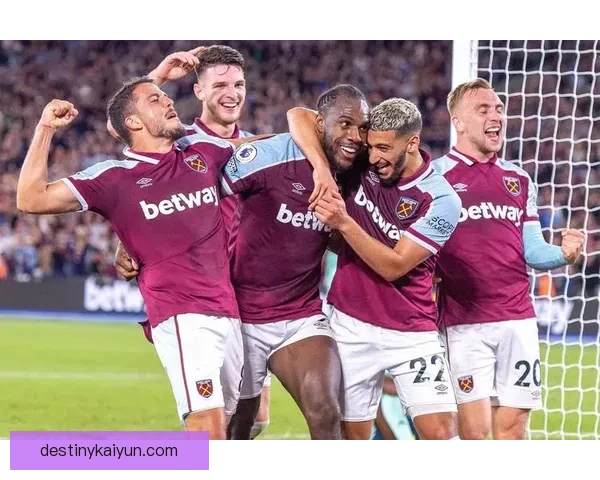 西汉姆联新赛季展现强大实力，目标英超前四名位置值得关注