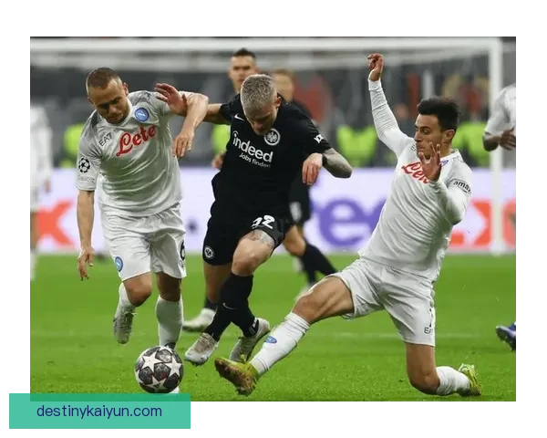 法兰克福防守数据逐渐改善，表现稳健的趋势亟待关注